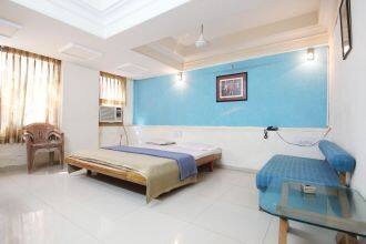Hotel Neelkanth Sahara, Ahmedabad 5